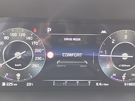 KIA  Sorento 2,2CRDi 142kW EXCLUSIVE 4x4 8DCT