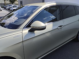Škoda  Superb COMBI L&K 2.0TDI / 142kW / 4x4 / A7