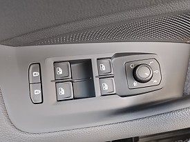 Škoda  Superb COMBI L&K 2.0TDI / 142kW / 4x4 / A7