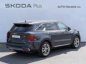 KIA  Sorento 2,2CRDi 142kW 4x4 8DCT TOP
