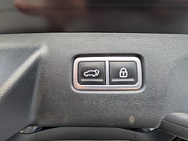 KIA  Sorento 2,2CRDi 142kW 4x4 8DCT TOP