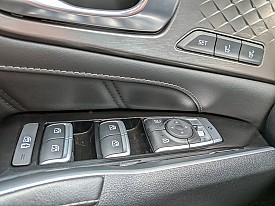 KIA  Sorento 2,2CRDi 142kW 4x4 8DCT TOP